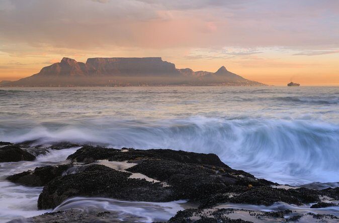 1-3 Passenger Private Arrival & Departure Cape Town - Airport Transfers - Why a private Cape Town airport transfer beats the airport scramble