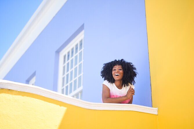 1 Hour Cape Town Bo Kaap Photoshoot Experience - The walk-through Bo-Kaap part: portraits, full-body poses, and action frames