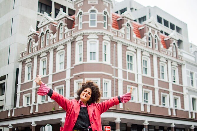 1 Hour Cape Town City Center Photoshoot Experience - Posing Help That Makes the Final Photos Look Like You