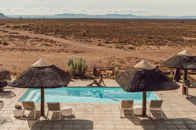 2 Day Inverdoorn Luxury Safari - Sunrise Safari at First Light (06:00 Summer, 07:00 Winter)