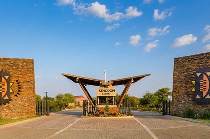 2 Day Pilanesberg national park Guided Tour - Open-air vehicles and the reality of safari viewing