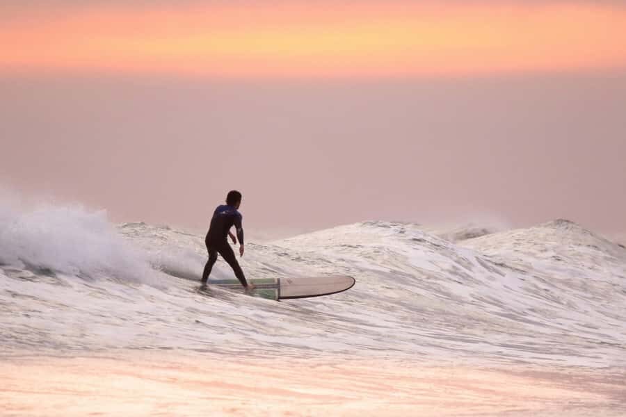 2 Hour Surf Lesson Jeffreys Bay - The 2-hour flow: quick theory, paddling practice, then wave time