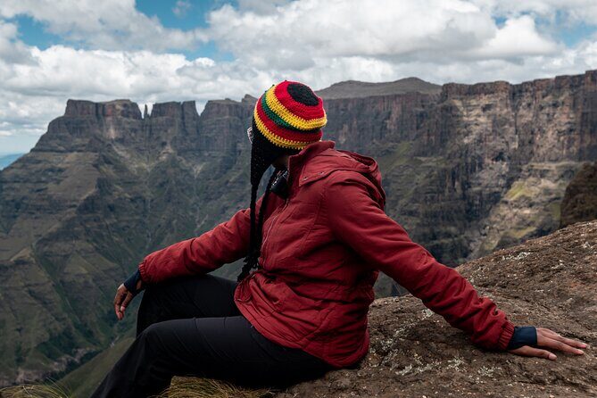 3 day Drakensberg hike - The 5:00 am start and how the 3-day pacing works
