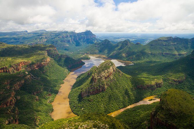 3 Day Lodge/Masango Kruger National Park Safari - Day 3: Klaserie-style bush walk, then Blyde River Canyon Three Rondawels