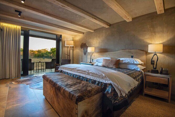 3-Days Ultra Luxury Safari at Kapama River Lodge - Day 3: One More Morning Safari and Back to Johannesburg by Late Afternoon