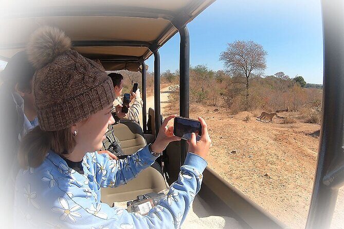 3 Night & 4 Day Private Kruger Park Safari - Day 1: Airport to private camp, then sunset scanning