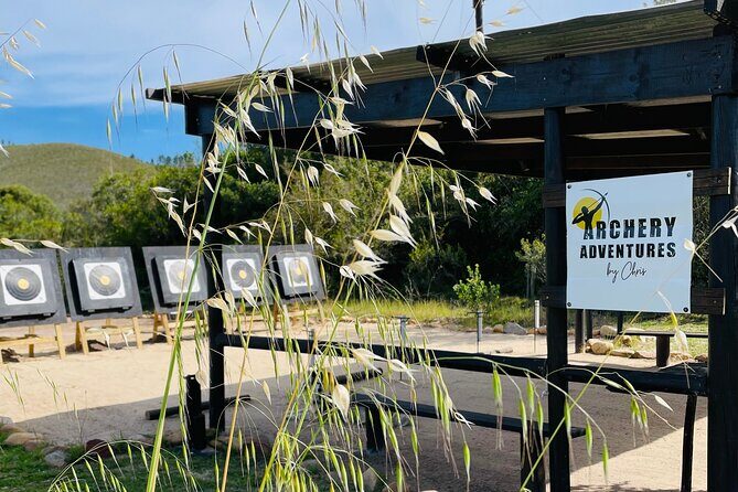 3D ARCHERY EXPERIENCE (1,5 hour guided tour) in Plettenberg Bay - Equipment provided: fewer hassles, safer shooting