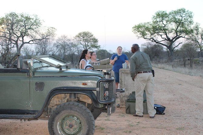 4 Day Greater Kruger National Park Adventure Safari - Manyeleti Game Reserve: the 23,000-hectare neighbor to Kruger and Sabi Sands