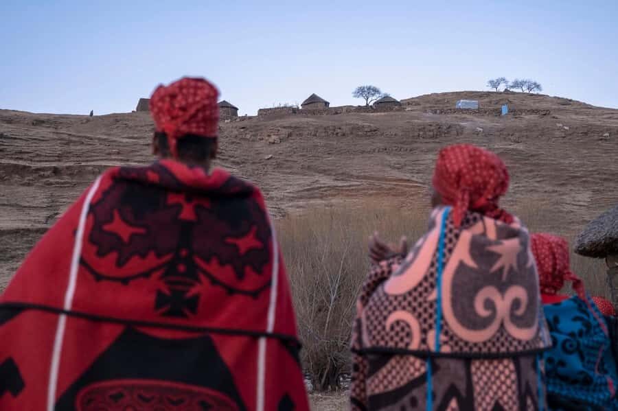 4x4 into Lesotho From Underberg - Horse Ride / Village Life - Picnic lunch in the highlands: comfort, timing, and what to pack