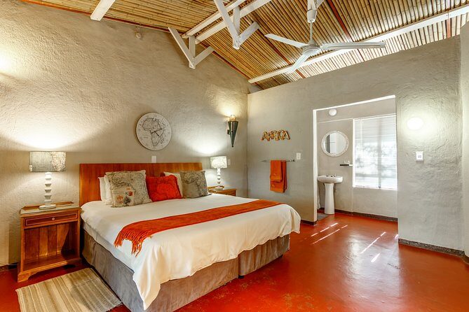 5-Day Kruger Park Safari & Panoramic Tour Combo including Breakfast and Dinner - Day 5: Morning safari, then the return to Johannesburg