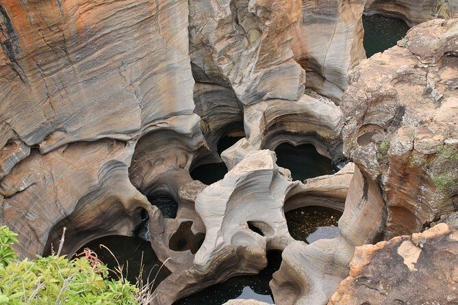 5Days Blyde River Canyon and Kruger National Park Overnight Tour and Safaris - Value check: what your $1,388.66 price is really buying