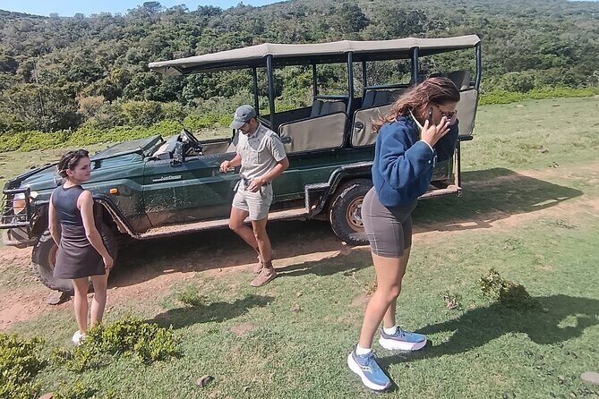 Addo Elephant National Park and Giraffe Walk Tracking Safari - Who this safari day suits best