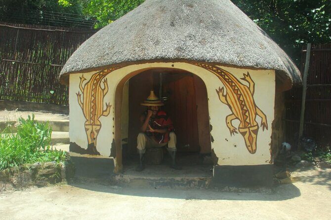Aha Lesedi Cultural Village tour - Lesedi Cultural Village: what you’ll see and what it teaches