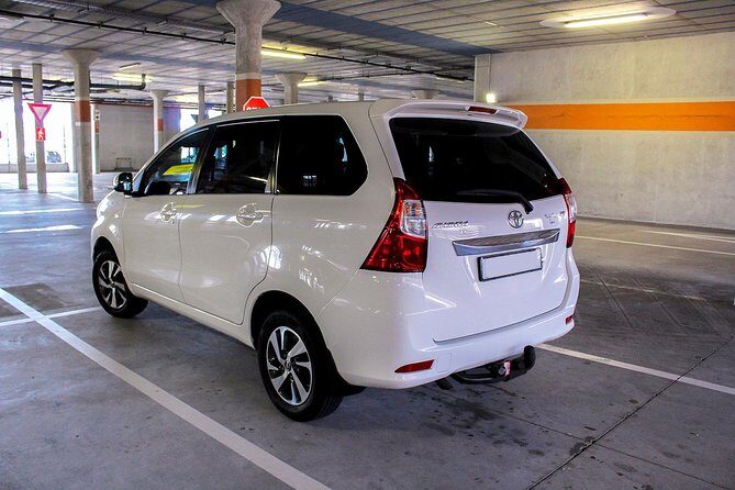 Airport Shuttle Transfer from Airport to Cape Town City Center - Clear Communication: Flight Delays, Wrong Times, and Easy Fixes