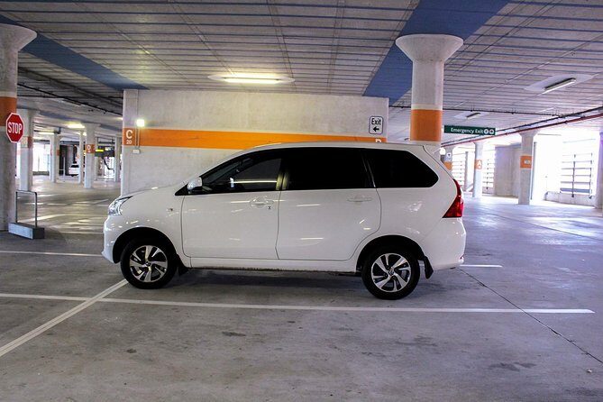 Airport Shuttle Transfer from Airport to Cape Town City Center - Drivers Who Add Value: More Than Just a Chauffeur