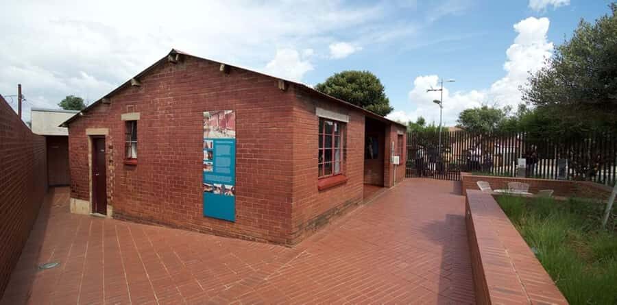 Apartheid Museum & Soweto Tour with Hotel Pickup - Vilakazi Street: Nobel winners on a real neighborhood street