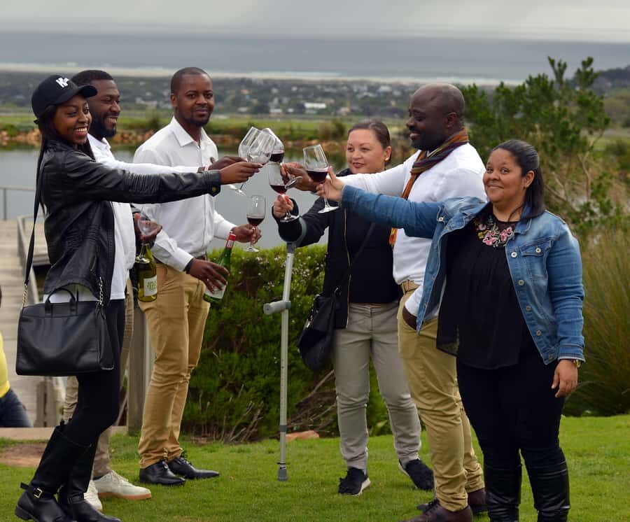 Aquila Reserve: Private Day Tour with Shared Game Drive - Who should book this safari-and-wine day