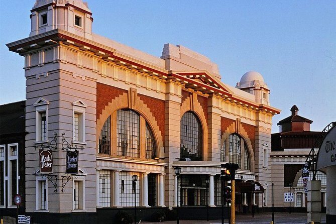 Arrival Private Transfer: Tambo Airport JNB to Johannesburg in Business Car - Price and Value: What $71.65 Buys You in Johannesburg