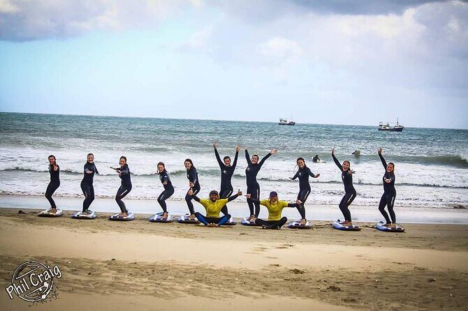 Beginner group surf lesson - Key things that make this beginner surf lesson worth your time