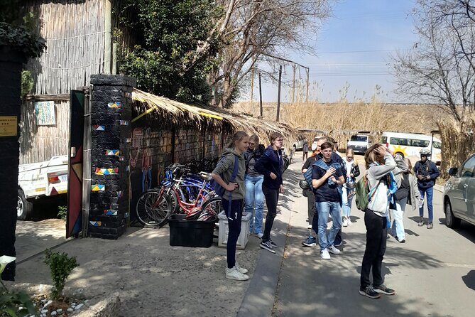 Bicycle or Tuk Tuk Soweto Guided Experience - Lebo’s Soweto Backpackers meetup: where the day starts