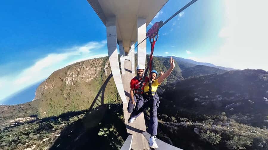 Bloukrans Bridge: Zipline, Hangout, and SkyWalk Adventure - Bloukrans Bridge: a one-hour thrill over the Bloukrans River Gorge