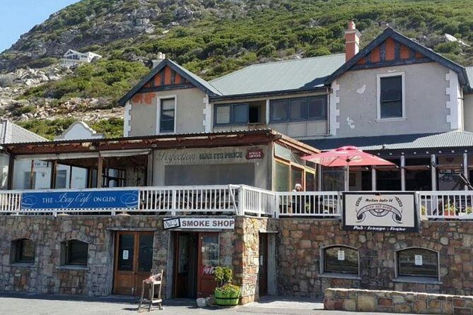 Booze Cruise Trike Tour Cape Town - Stop 2 in Glencairn Beach: Hotel Glencairn