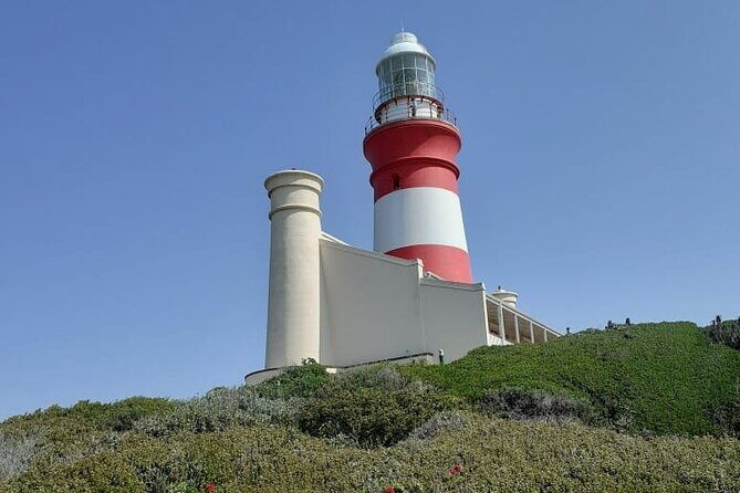 Cape Agulhas Tour - Two oceans, one road: what you’re really doing all day