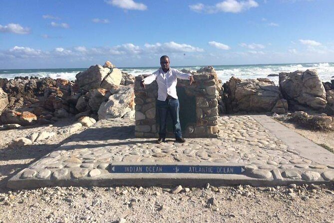 Cape Agulhas,, Where the 2 oceans meet - Where Cape Agulhas fits on a Cape Town trip