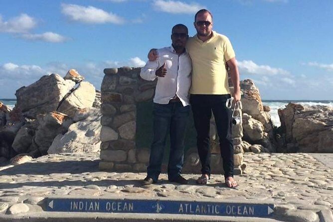 Cape Agulhas,, Where the 2 oceans meet - Optional timing, lunch, and what to pack for an 8-hour day