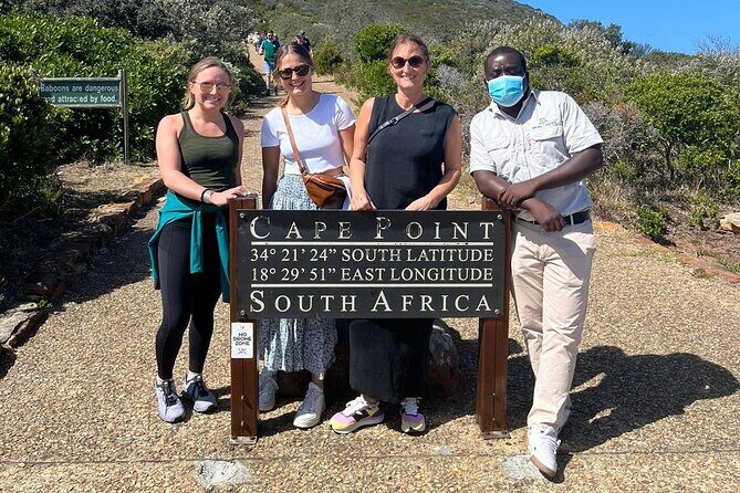 Cape of Good Hope, Cape Point, Penguins & Bo Kaap Full-Day Tour - Hout Bay and the Duiker Island seal boat option (the time-and-fee tradeoff)