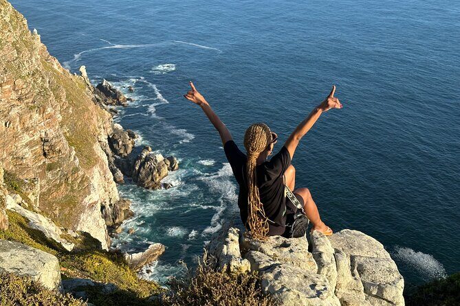 Cape Of Good Hope Instagram Small Group Tour with Penguins - Hout Bay plus the boat: fur seals at sea level