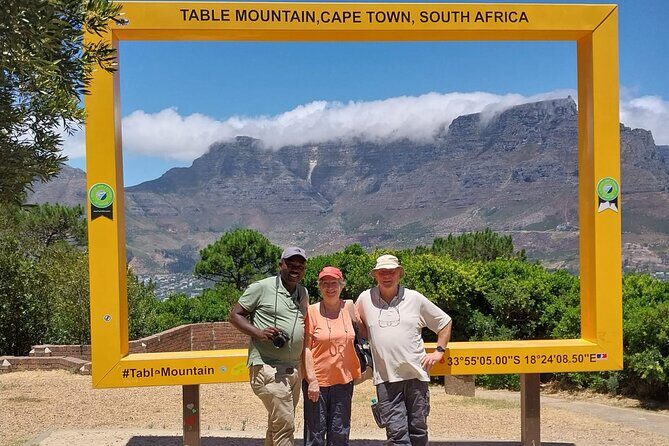 Cape Peninsula Tour Cape Town City - Chapman’s Peak Drive: viewpoints built for the classic Cape photo