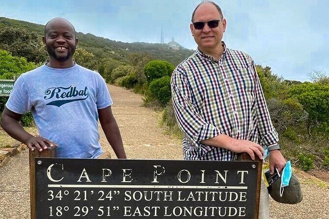 Cape Point, Penguins & Wine Tasting In Constantia Full Day Tour - Simon’s Town and Boulders Beach Penguins: Close Encounters at a Famous Colony