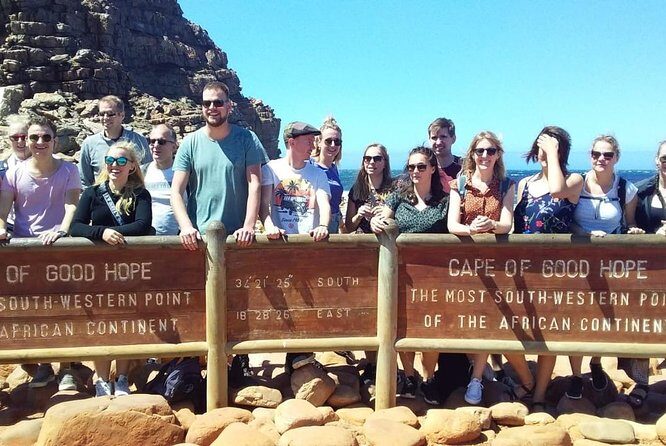 Cape Point Tour, Penguins, v Signal Hill & Coalstal drive. Wifi - What the day feels like: pickup, group size, and Wi-Fi