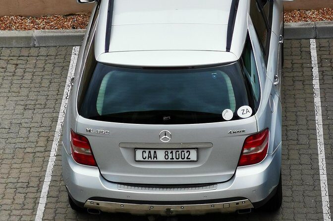 Cape Point Tour, Penguins, v Signal Hill & Coalstal drive. Wifi - Simon’s Town, the second penguin stop, and lunch in town