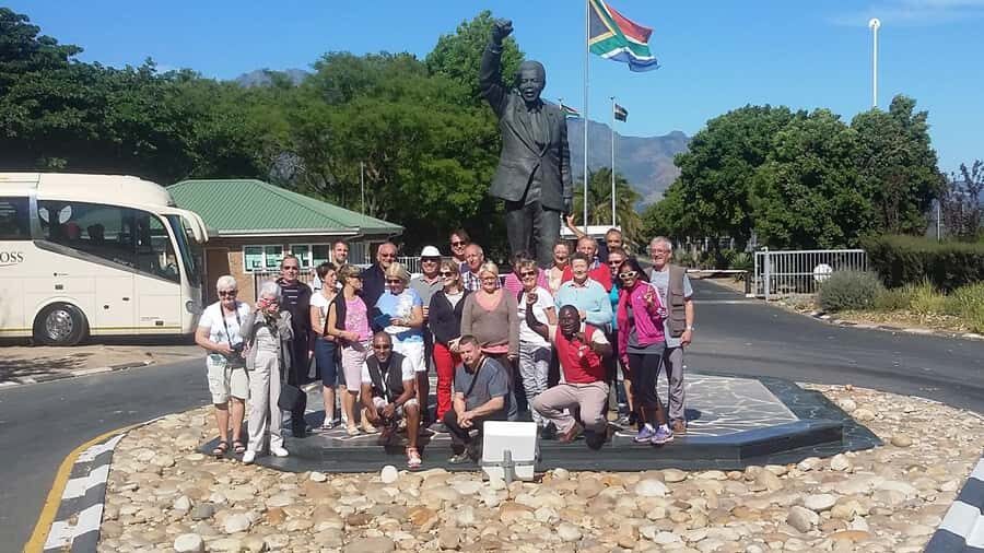 Cape Town: 15 Wine Tasting & Wildlife Small Group Tour - What to bring and the small choices that prevent big hassles