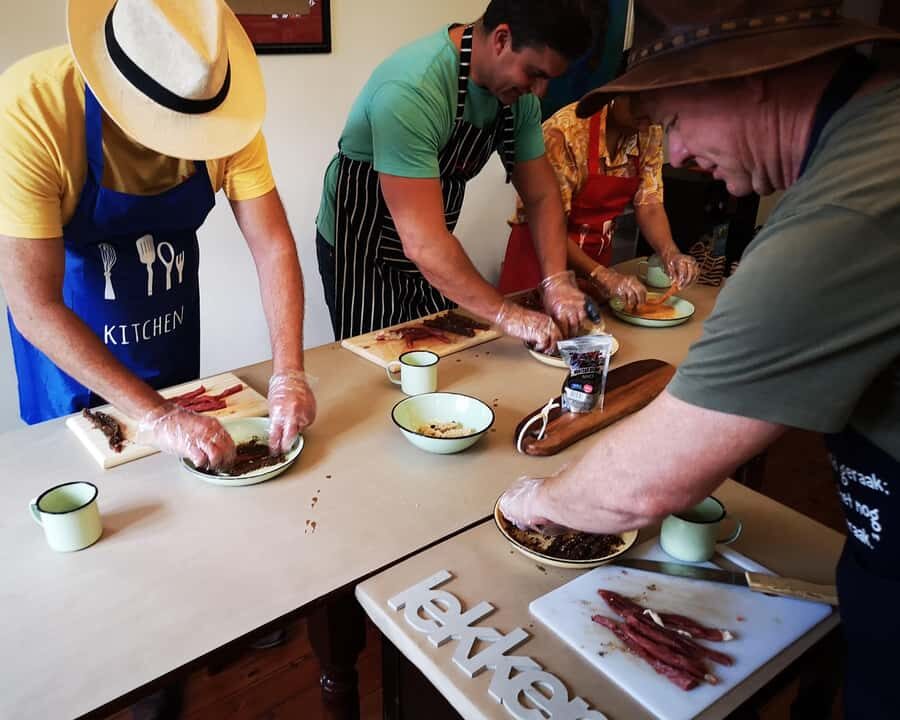 Cape Town: Afrikaans Culture And Making Traditional Biltong - The Start: Drink, Snacks, and That Local-Lounge Feeling