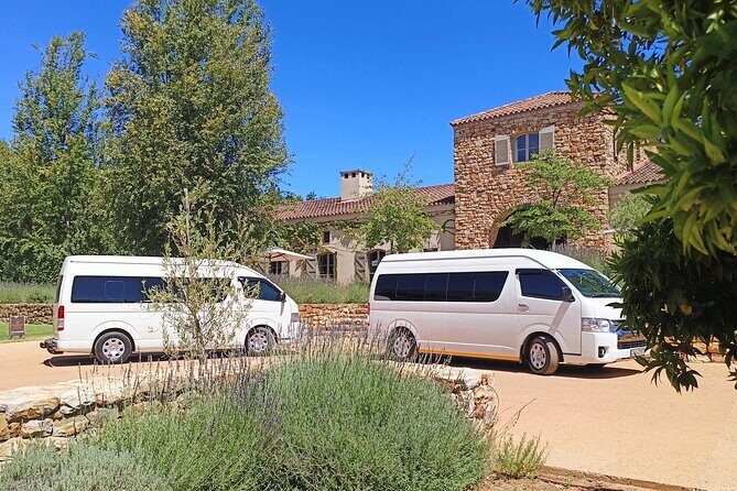 Cape Town Airport Private minivan Service - Meet-and-Greet Details: Your Sign, Your Driver, Your Exit Terminal