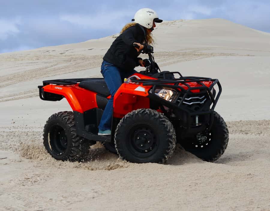Cape Town: Atlantis Dunes Quad Biking & Glam Sandboarding - Guide Energy Makes the Difference