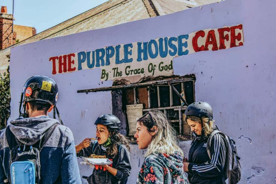 Cape Town: bicycle or E-scooter History Tour with Coffee - Coffee tasting, water, and how the day is paced