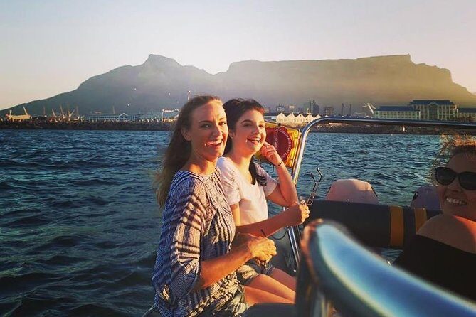 Cape Town Boat Trip - Safety, Comfort, and the One Red Flag You Should Watch For
