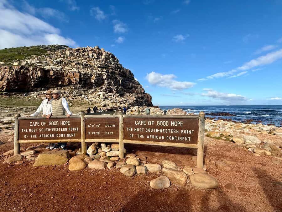 Cape Town: Cape of Good Hope & Penguin Colony Entry Ticket - Cape Point Lighthouse and the Two Ocean Currents: The Big Finisher