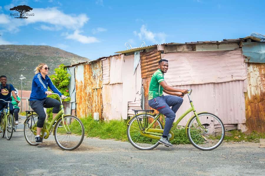 Cape Town: Cultural Cycling Tour - Old-fashioned bikes, small groups, and comfort rules that matter
