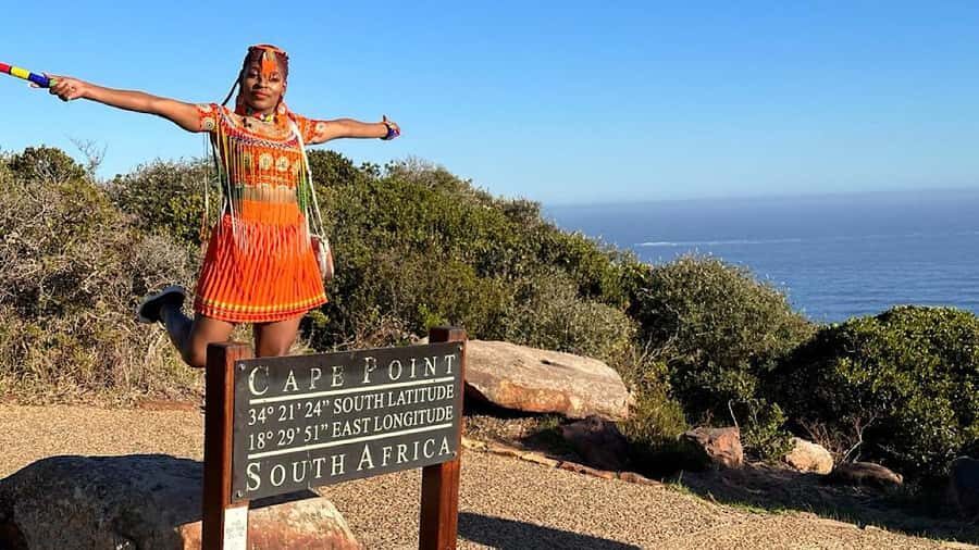 Cape Town: Full-Day Kirstenbosch, Bo-Kaap, and Penguins Tour - Boulders Beach penguin colony: the highlight that makes the drive worth it