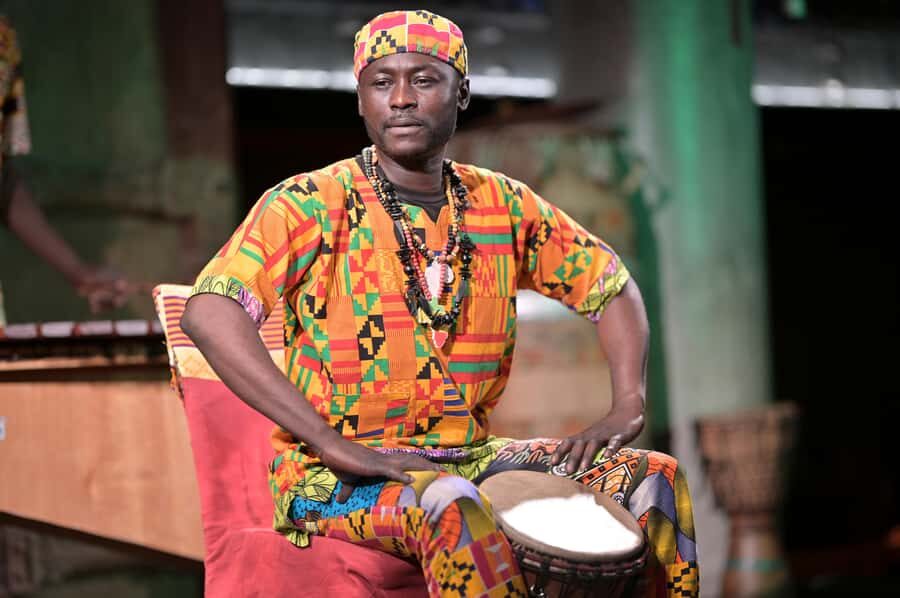 Cape Town: Gold Restaurant Spice Experience with Wine - Djembe Drumming at 18h30: Culture Meets Dinner