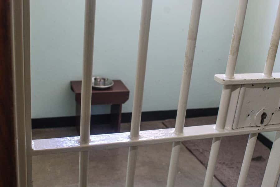 Cape Town: Guided Tour Of Robben Island & The Diamond Museum - Robben Island Museum: What You’ll Actually Experience in the 3-Hour Guided Tour