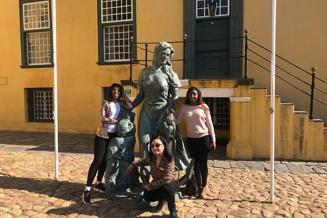 Cape Town Half Day City Tour with Table Mountain ticket - City drive stories that connect the neighborhoods