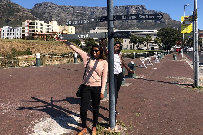 Cape Town Half Day City Tour with Table Mountain ticket - Table Mountain cable car: the main event (and why patience matters)