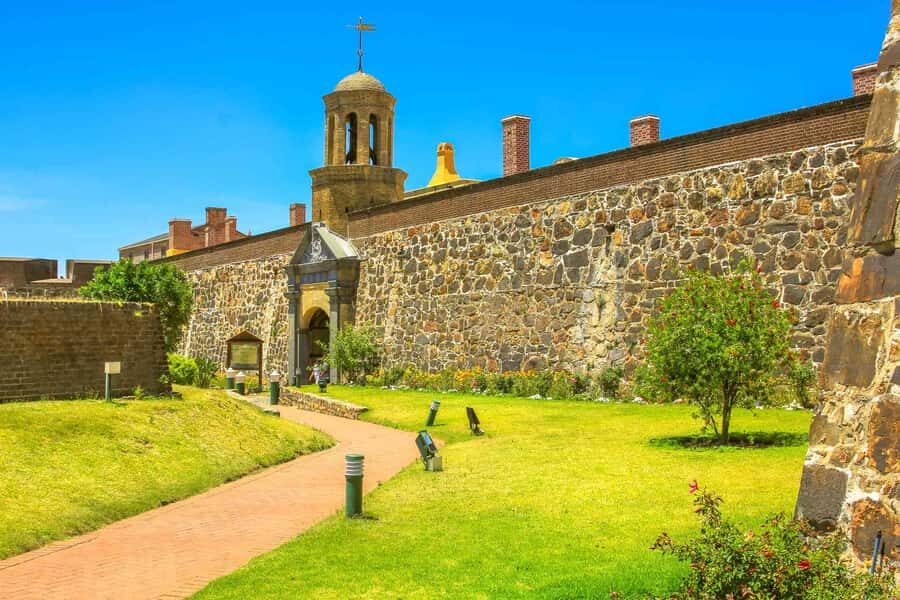 Cape Town: Half-Day Guided City Sightseeing Tour by Bus - City Bowl pickup and the onboard comfort you will actually use