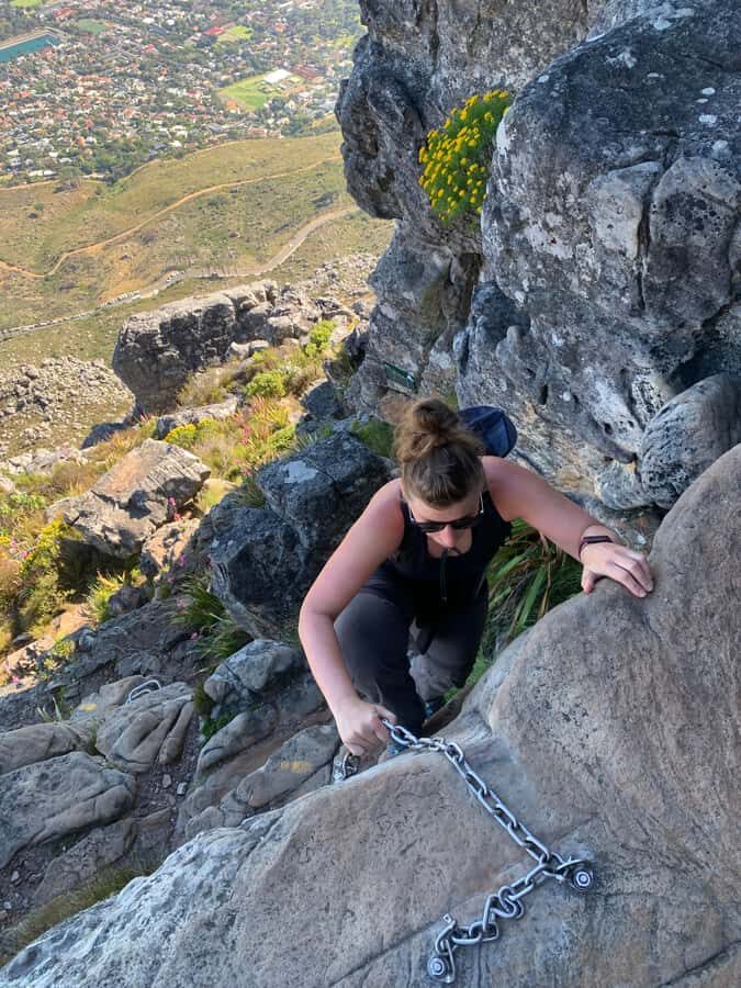 Cape Town: Half-Day India Venster Hike on Table Mountain - Under the cables, onto the contour path, then up to low rock steps